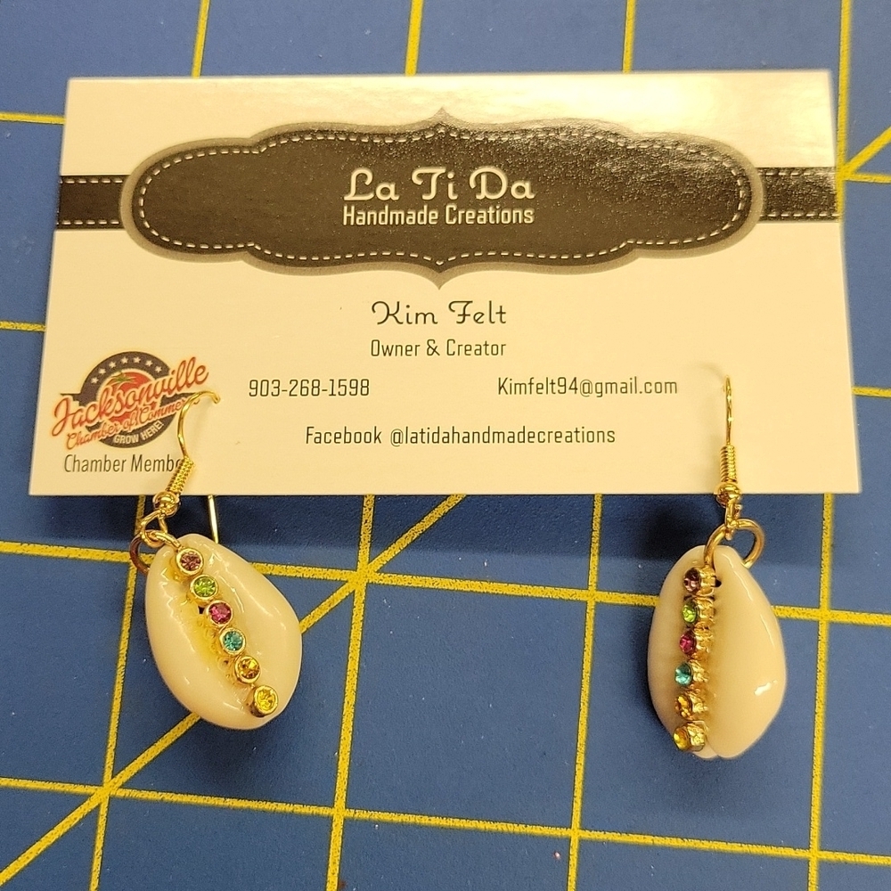 Seashell Colored Rhinestone Gold Tone Beach Sea